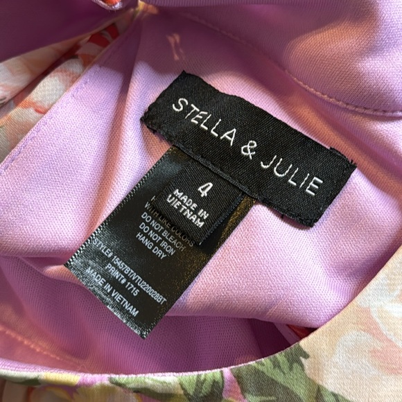Stella & Julie | Macy’s | Tiered Pastel Floral Sleeveless Maxi Dress Size 4 - Picture 4 of 14